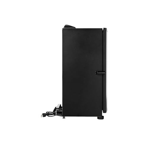 Masterbuilt® 30-inch Digital Electric Vertical BBQ Smoker with Side Wood Chip Loader, Chrome Racks and 710 Cooking Square Inches in Black, Model MB20071117