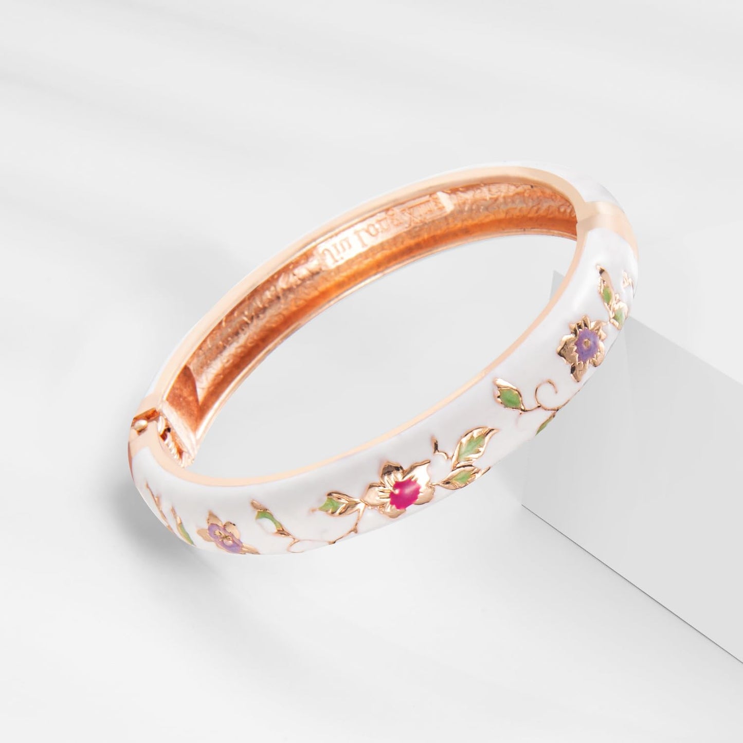 UJOY Bracelet Cloisonne Jewelry Fashion Opening Hinged Bangles Crafted Blue Colored Enamel Flower Gifts for Women 88A11-55A82 Blue White