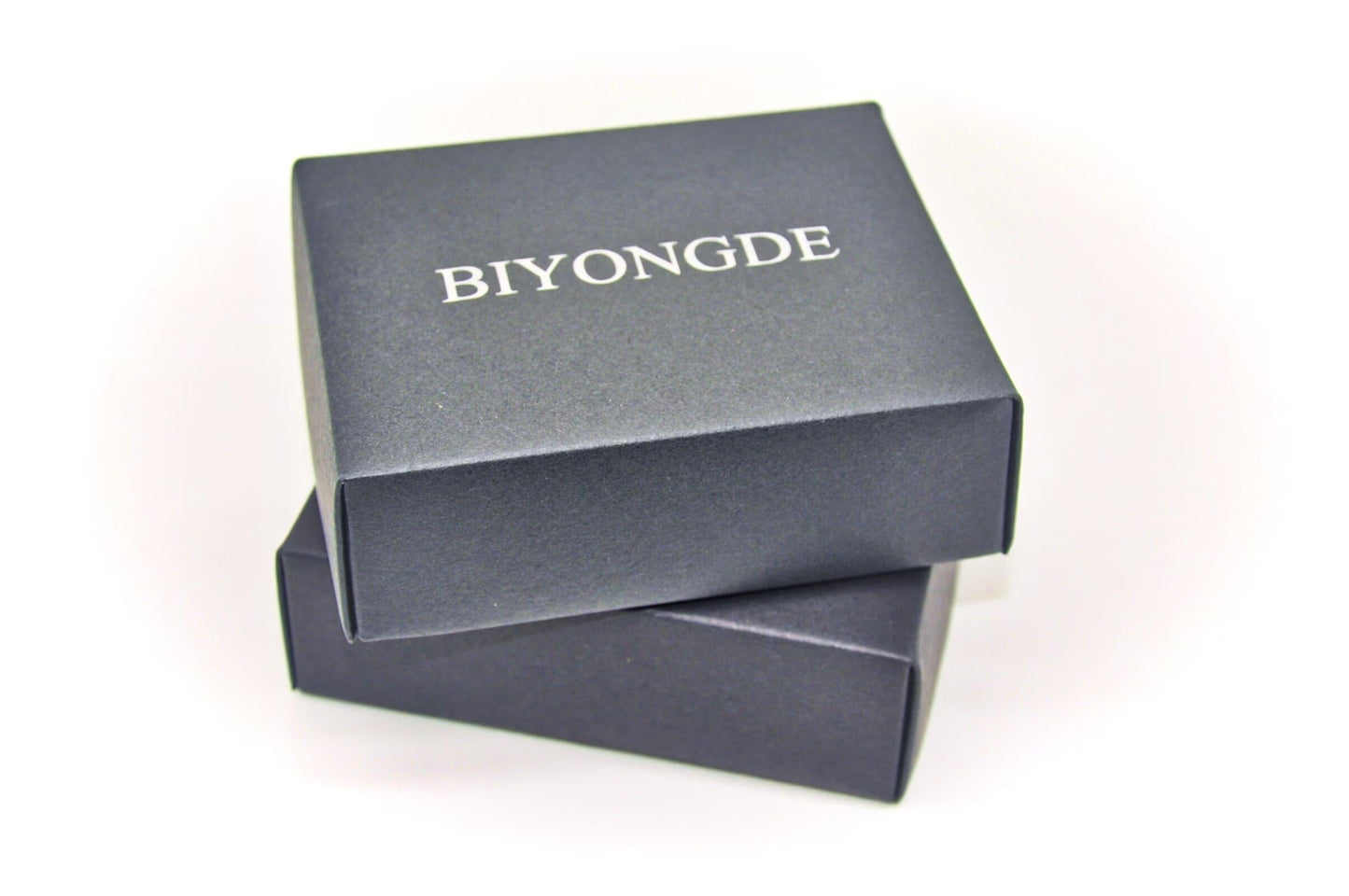 BIYONGDE 2 PCS Couples Black cuff bracelet Solid Minimalist Bangle Bracelet designed for men women couples lovers