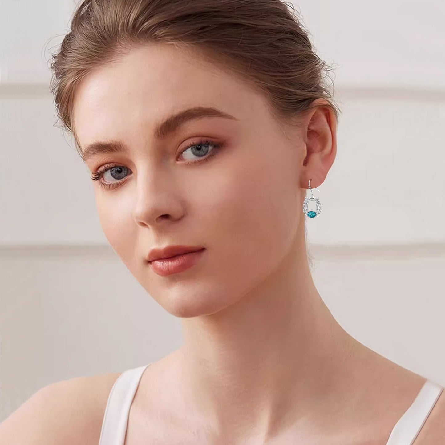 KoyeKei Horseshoe Earrings Gifts for Mom 925 Sterling Silver Turquoise Horseshoe Dangle Drop Earrings Western Country Jewelry Horse Graduation Gifts for Women Her
