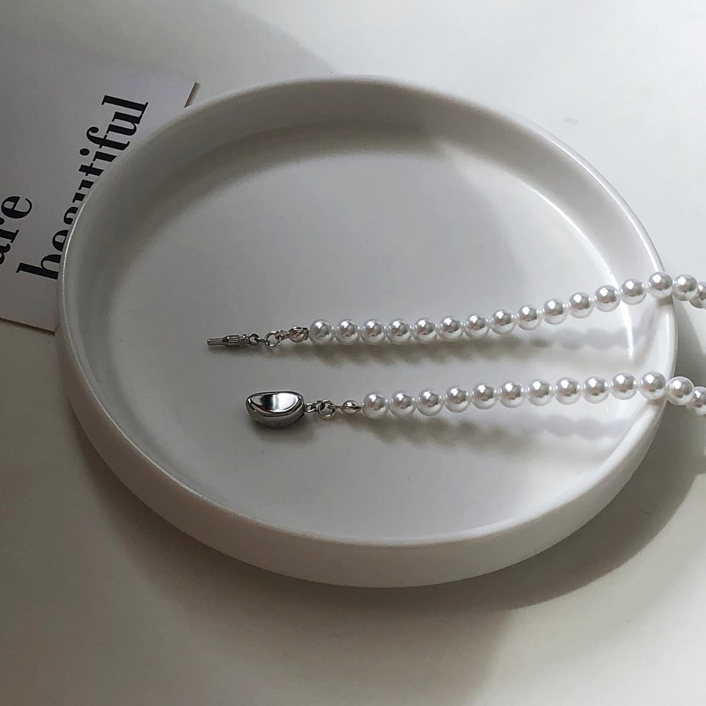 Zeffy Pearl Necklace for Women, 6MM Dainty Round Imitation Pearl Necklace Wedding Delicate Jewelry for Women Simple Bridesmaid Jewelry Gifts