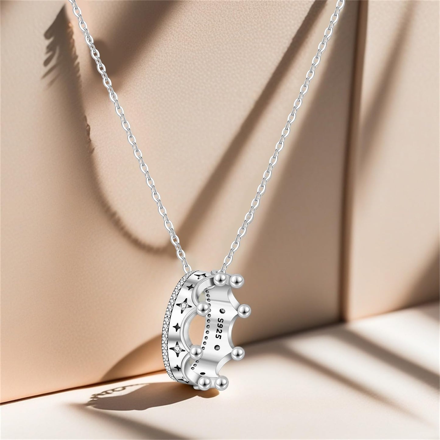 MISEFF 925 Sterling Silver Fashion Pendant Necklace for Women,Fashion Jewelry, 18K Gold Plated, Advanced Retro Series Link Chains ,Basic Multifunctional Accessories Suitable for Multiple Occasions and Daily Wear (Big crown)