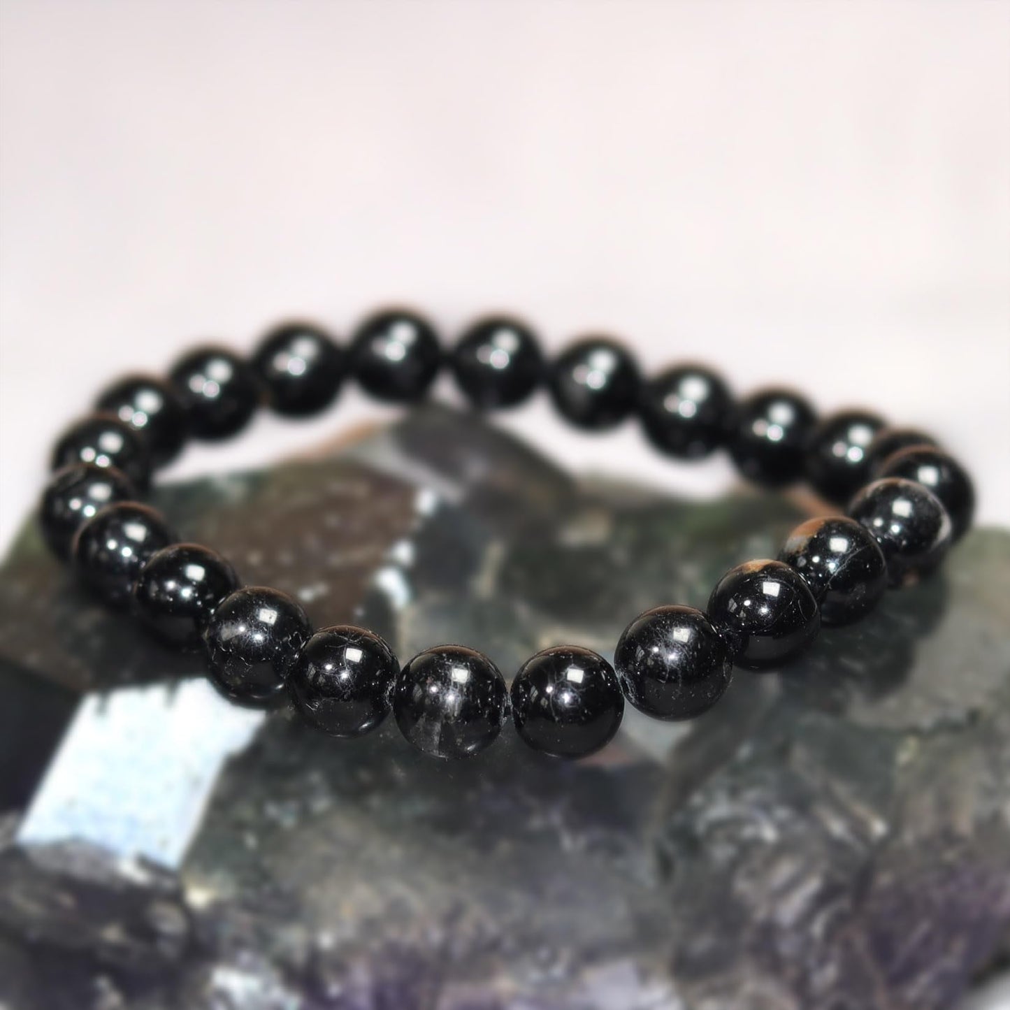 DAZCOLO 8mm Natural Gemstone Stretch Bracelet, Handmade Unisex Crystal Bracelets for Meditation, Yoga, Spiritual Healing & Positive Energy (Black Tourmaline)
