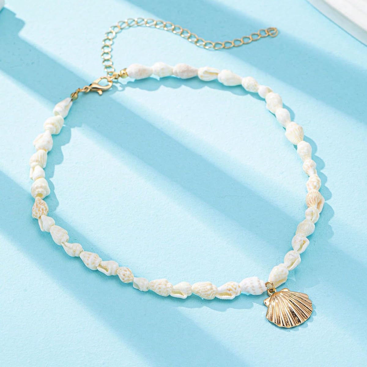 BOOZIQ Starfish Seashell Necklaces for Women Boho Starfish Seashell Pendant Necklace Charm Conch Beaded Necklace Mermaid Necklaces Mermaid Jewelry Summer Hawaiian Ocean Beach Jewelry Scallops