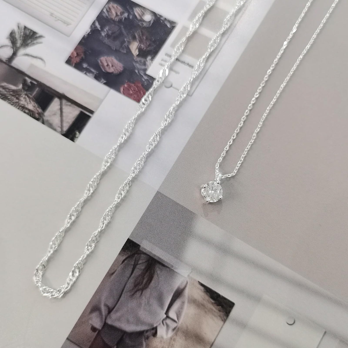 Zeffy Silver Necklace for Women Dainty Silver Layered Necklaces Silver Plated Diamond Necklaces Simple CZ Solitaire Pendant Necklace Cute Silver Chain Choker Necklaces for Women Trendy