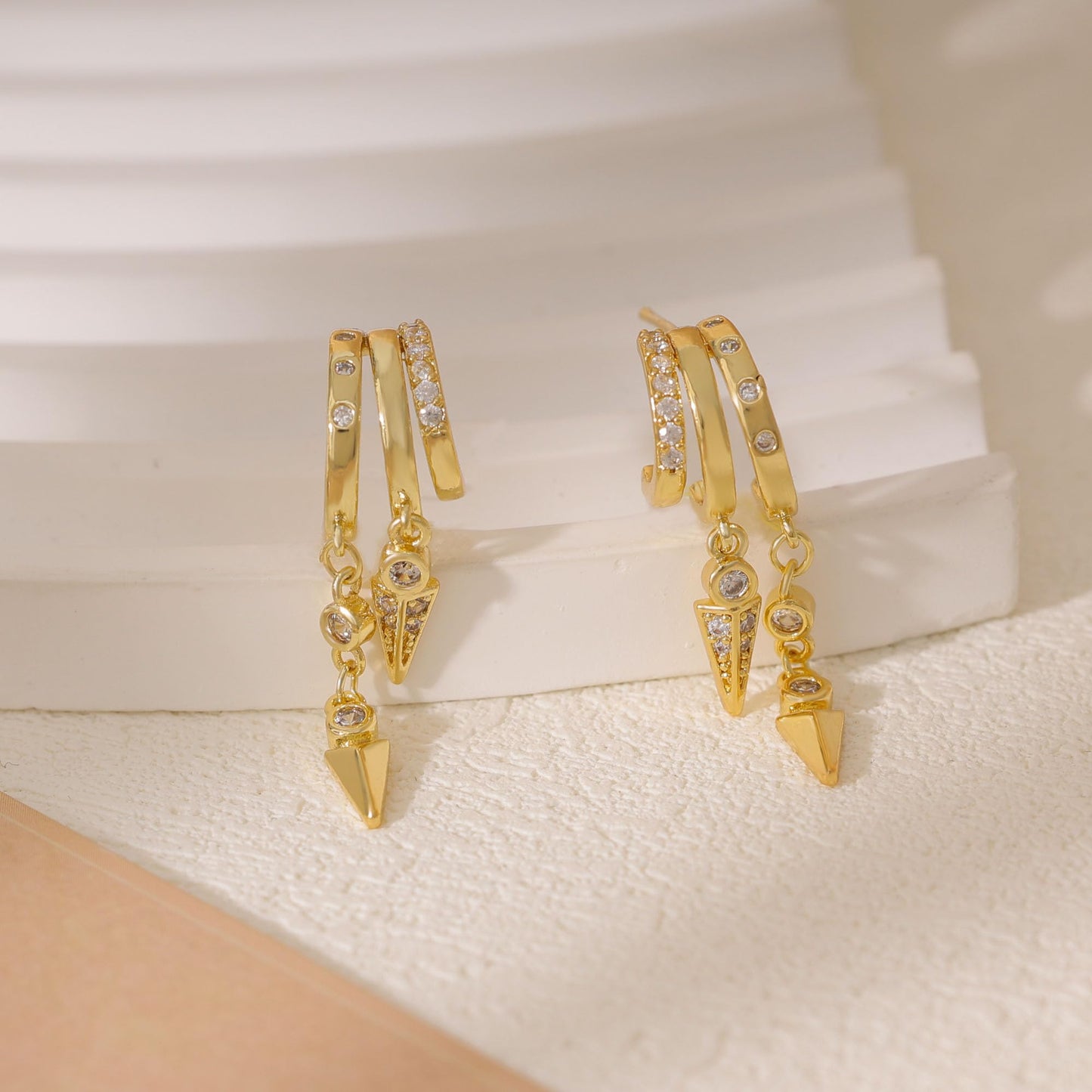 SELSHE Gothic Earrings for Women, 14K Gold Plated Huggie Earrings for Women Trendy Dainty Dangle Earrings Hypoallergenic Small Hoops Unique Drop Earrings Fashion Waterproof Womens Jewelry