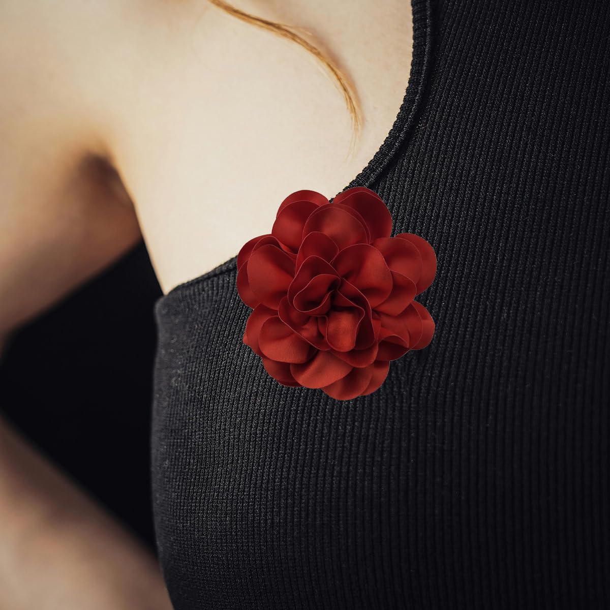ZZ ZINFANDEL 19mm Extra Large Rose Flower Brooches Lapel Pins Dainty Satin Fabric Brooches Big Camellia Flower Brooch Pin for Women Wedding Part Dance Clothes Accessories Jewelry Gifts (Dark Red)