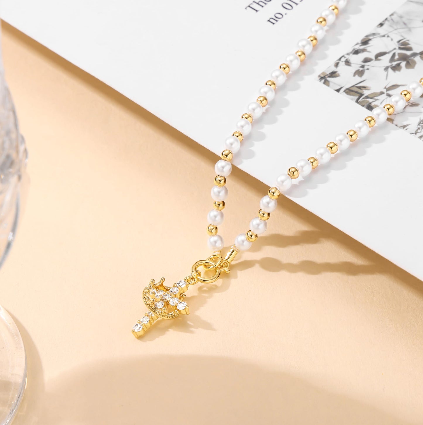 Robaice Cross Necklace for Women 14K Gold Plated Crown Cross Pendant Necklace Simple Gold Necklaces Faith Cross Jewelry First Communion Necklace, Pearl Necklace