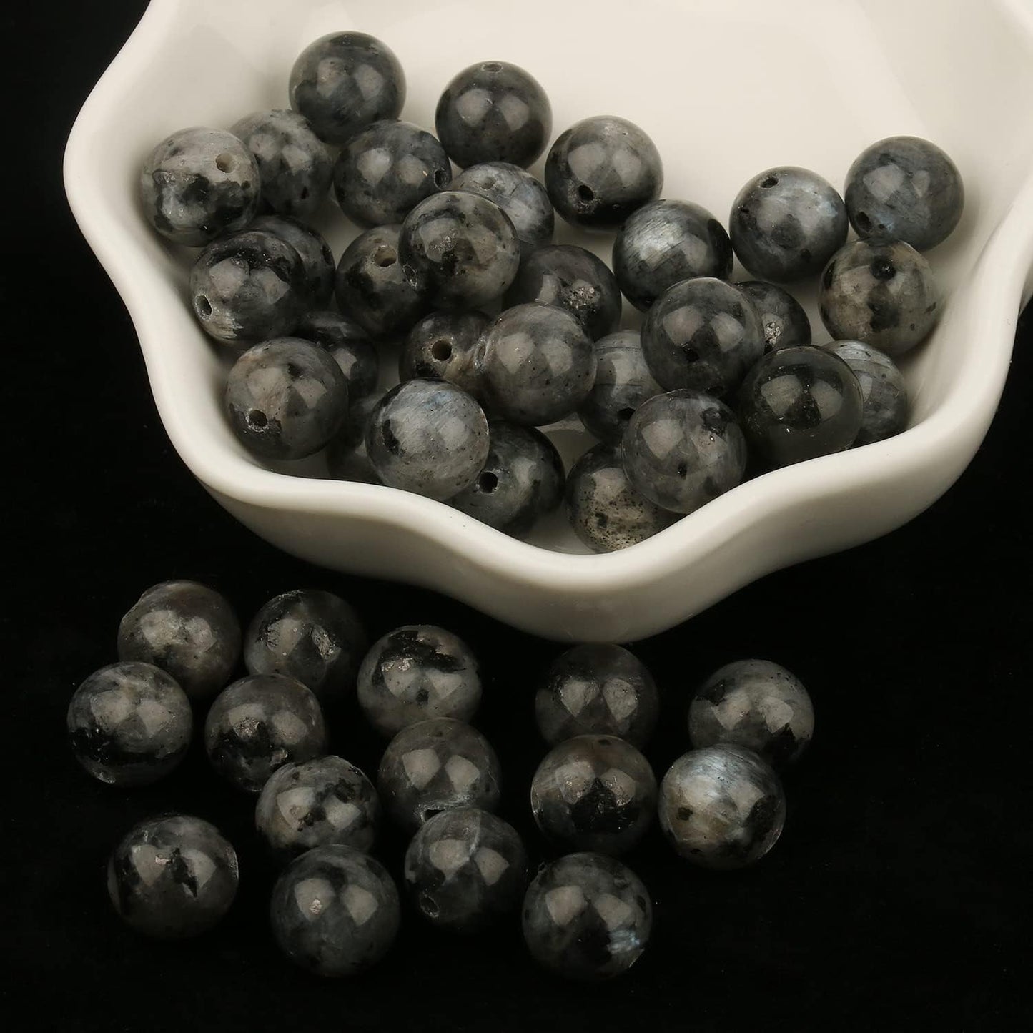 Yochus 60pcs Polish Black Larvikite Beads,6mm Healing Power Natural Stone Smooth Round Loose Gemstone Beads for Jewelry Making Earring Necklace DIY Crafts