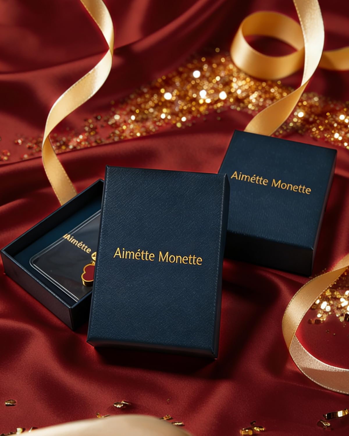Aimétte Monette 18K Gold Plated Jewelry Set, Clover Necklace Stud Earrings for Women Hypoallergenic Red Lucky Clover Pendant Necklace Gifts for Women Trendy