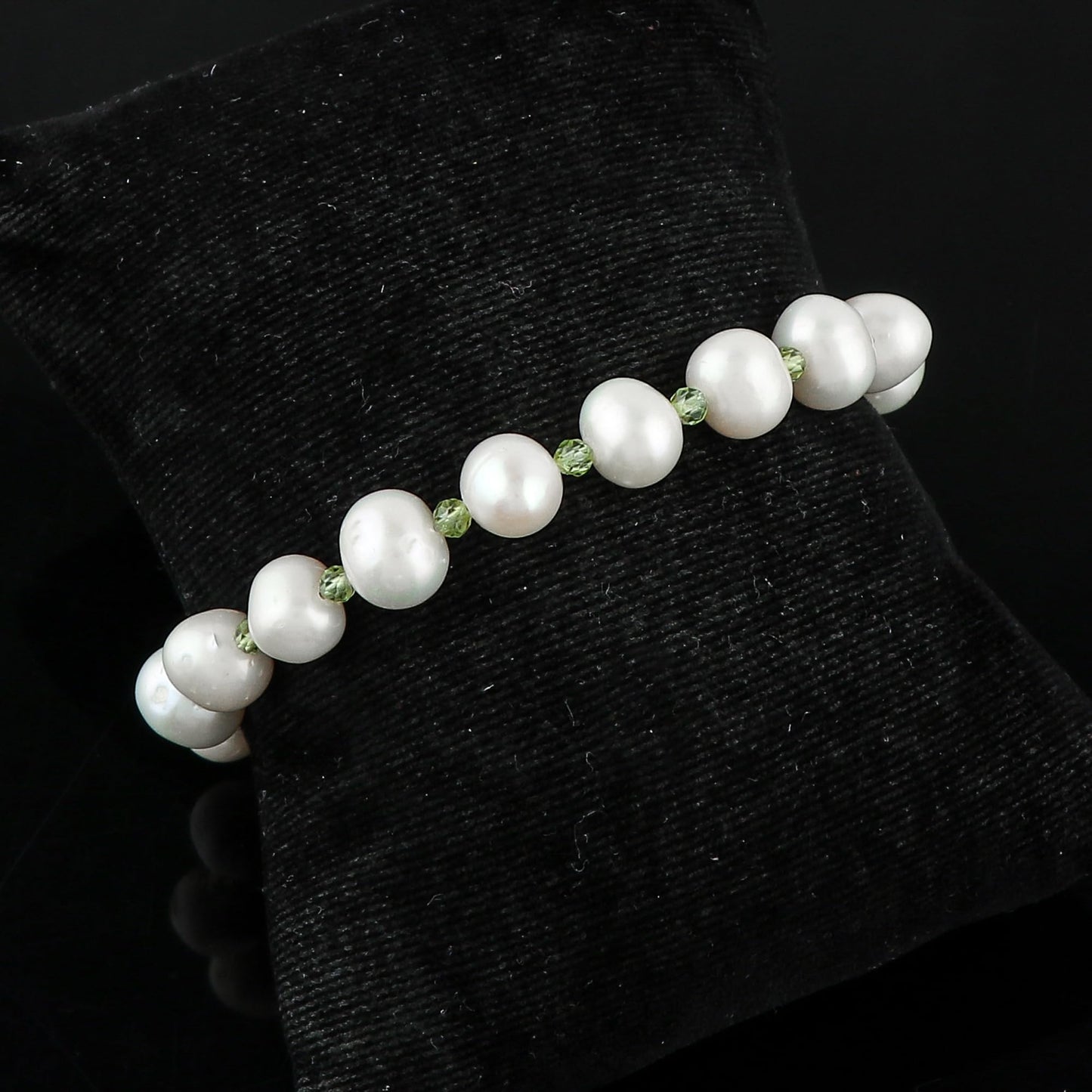 CRYSTALIS Natural Peridot And Natural FW Pearl Beaded Bolo Bracelet, Elegant Beads Crystal, Chakra Bracelet, Healing Bracelet, Gemstone Jewelry, 925 Sterling Silver Slider 10 inch, Gift for Princess