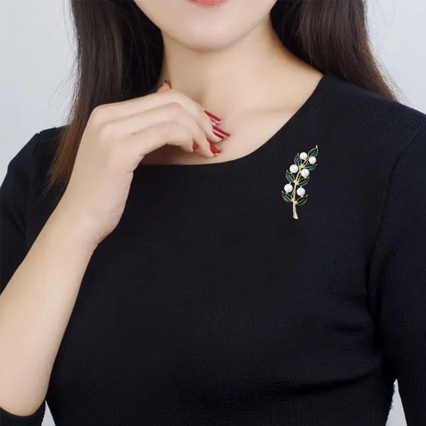 Enamel Olive Leaf Brooch Pin with White Pearl, Green Leaves Brooch for Women, Wedding Bridal Party Jewelry, Mother Wife Gift for Christmas Valentines Day (Gold)