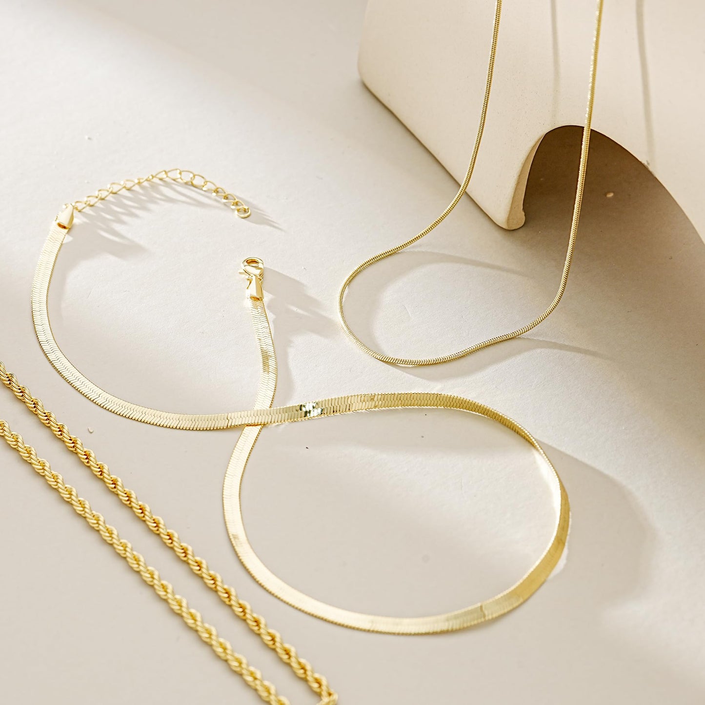 YOIHUR Gold Layered Necklaces for Women, 14K Gold Plated Dainty Necklace Chain Choker Necklaces Herringbone Necklace Set Gold Jewelry Gift for Women