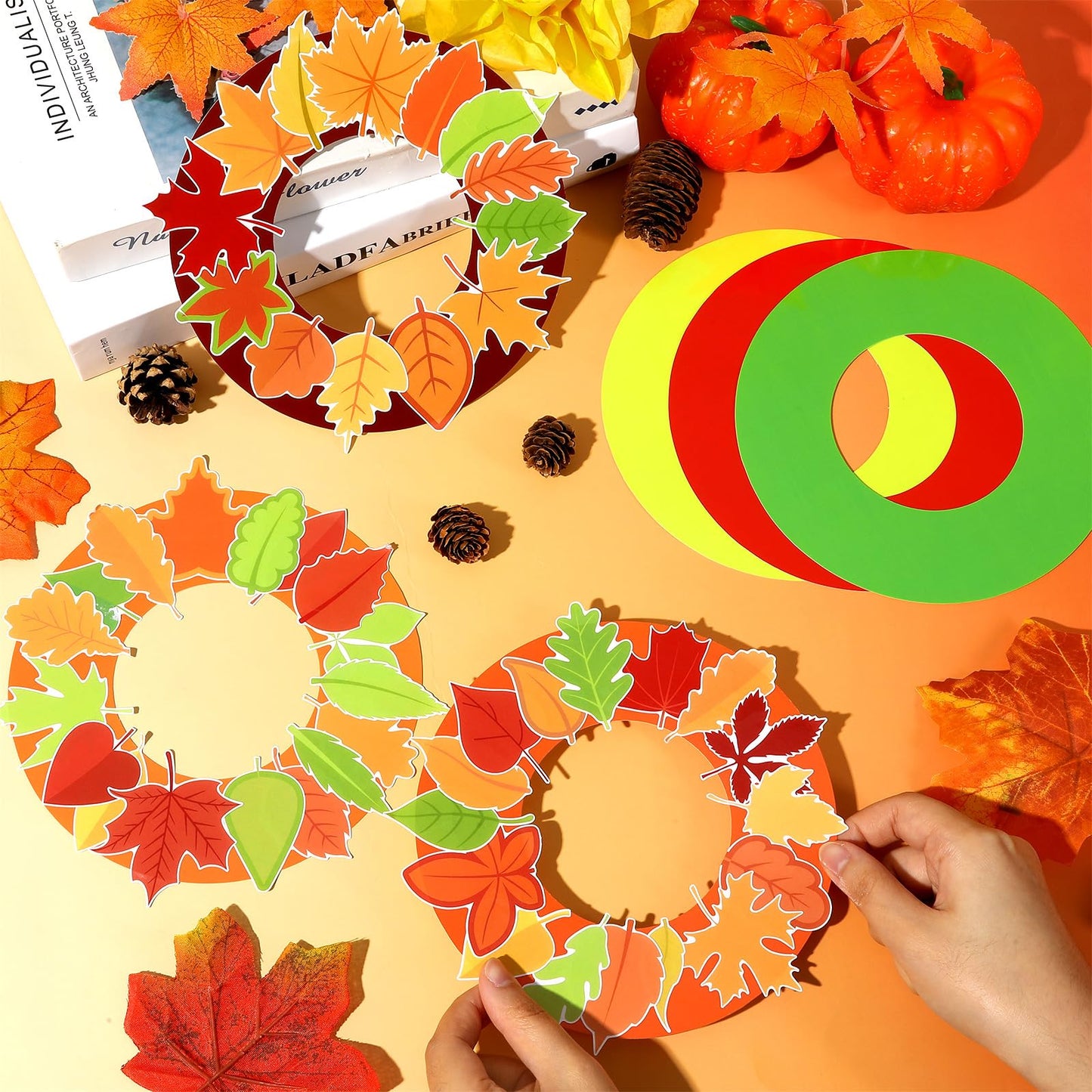 Lonfliness 36 Sets Fall Wreath Craft Kits for DIY Autumn Maple Leaves Paper Wreath Hanging Ornaments Make Your Own Thanksgiving Paper Art Craft for School Home Party Decor Activities
