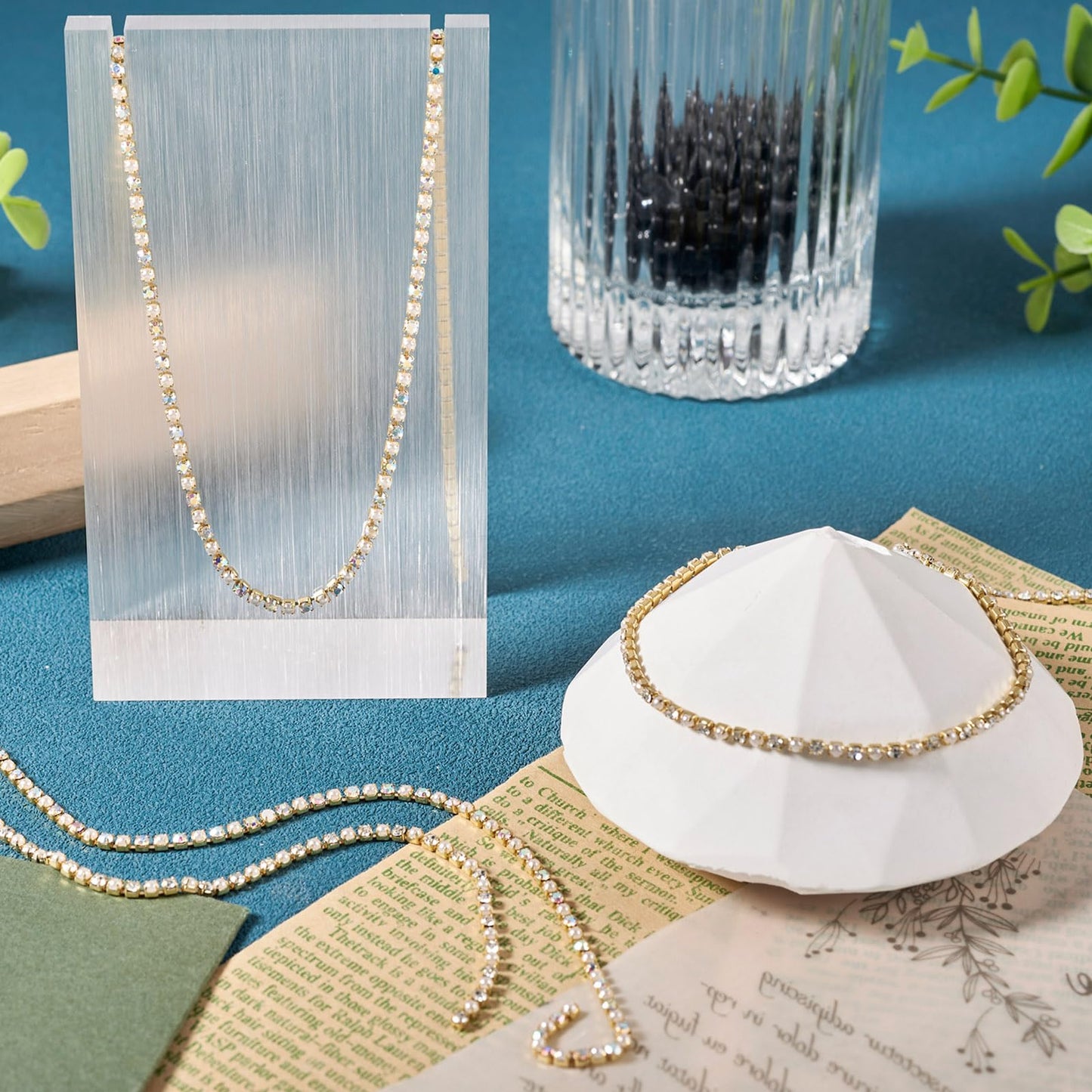 Fashewelry 10 Yards Pearl Rhinestone Chain Trim 2mm Golden Rhinestone Close Chain Tiny Rhinestones Banding for Sewing Crafts Shoes Clothes Nail Art Jewelry Making