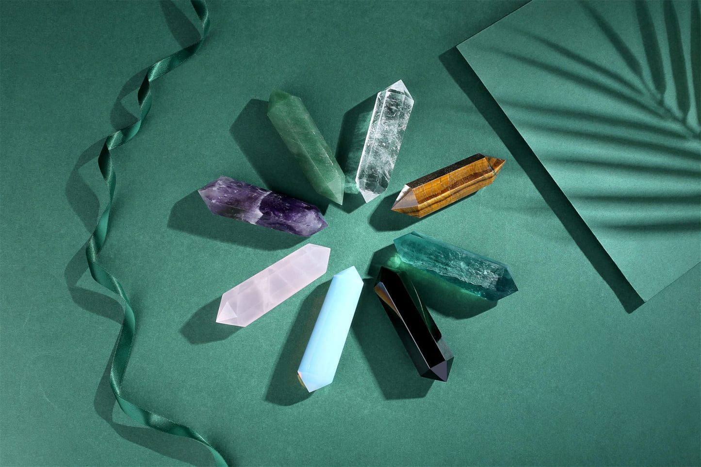 YATOJUZI 3.5" Healing Crystals Wand Electroplating Clear Quartz Crystals and Healing Stones Large Hexagonal Electroplating Crystal Points for Meditation Divination Reiki Energy Balancing 1PCS