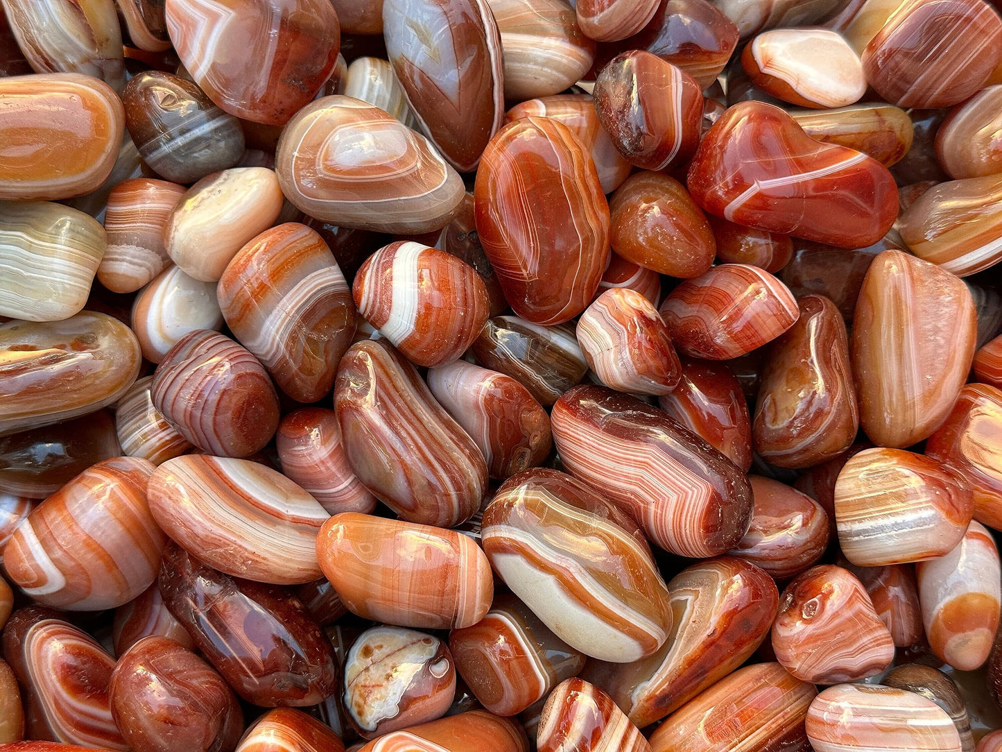 GAF TREASURES 5 Pcs Red Banded Agate Tumbled Stones – Polished Natural Red Banded Agate Gemstones for Collection, Display & Crafting (Red Banded Agate)