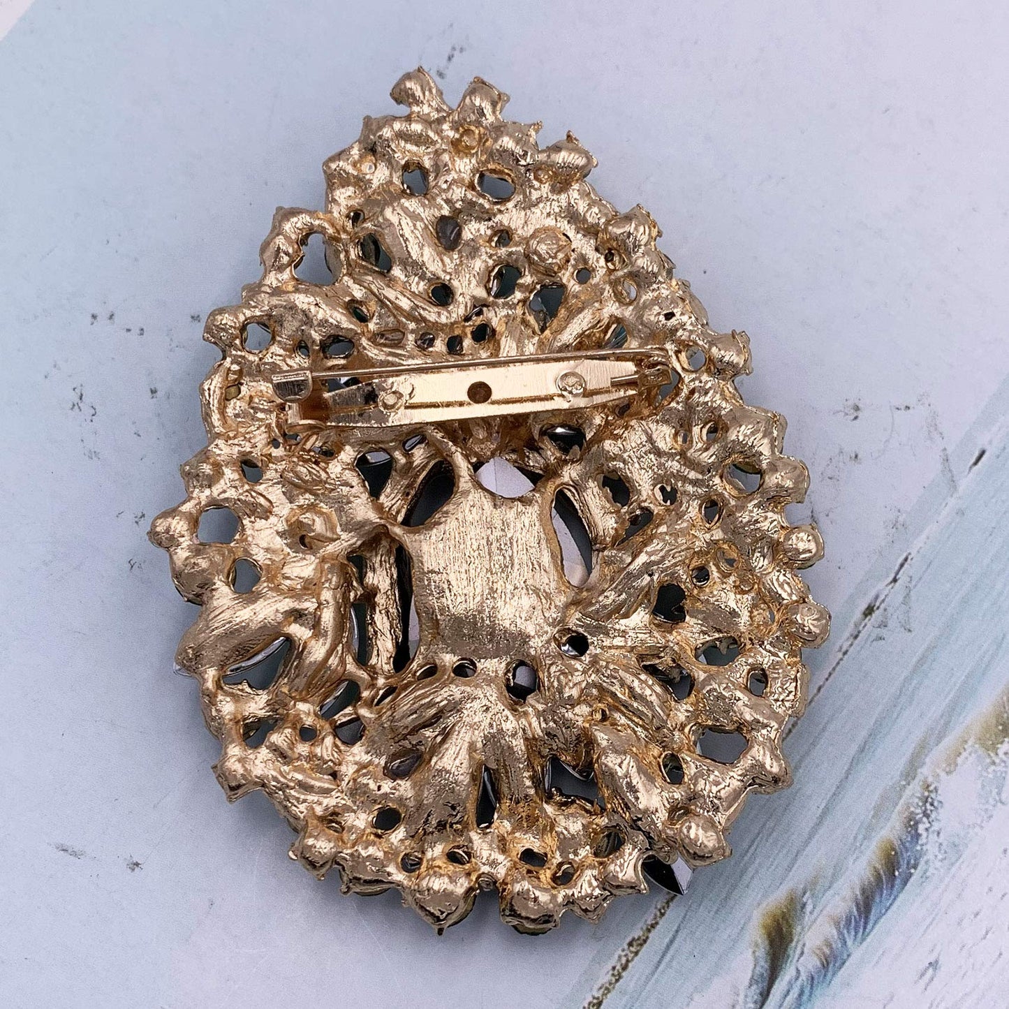 SELOVO Huge Big Large Flower Green Statement Brooches and Pins Scarf Jewelry Gold Tone