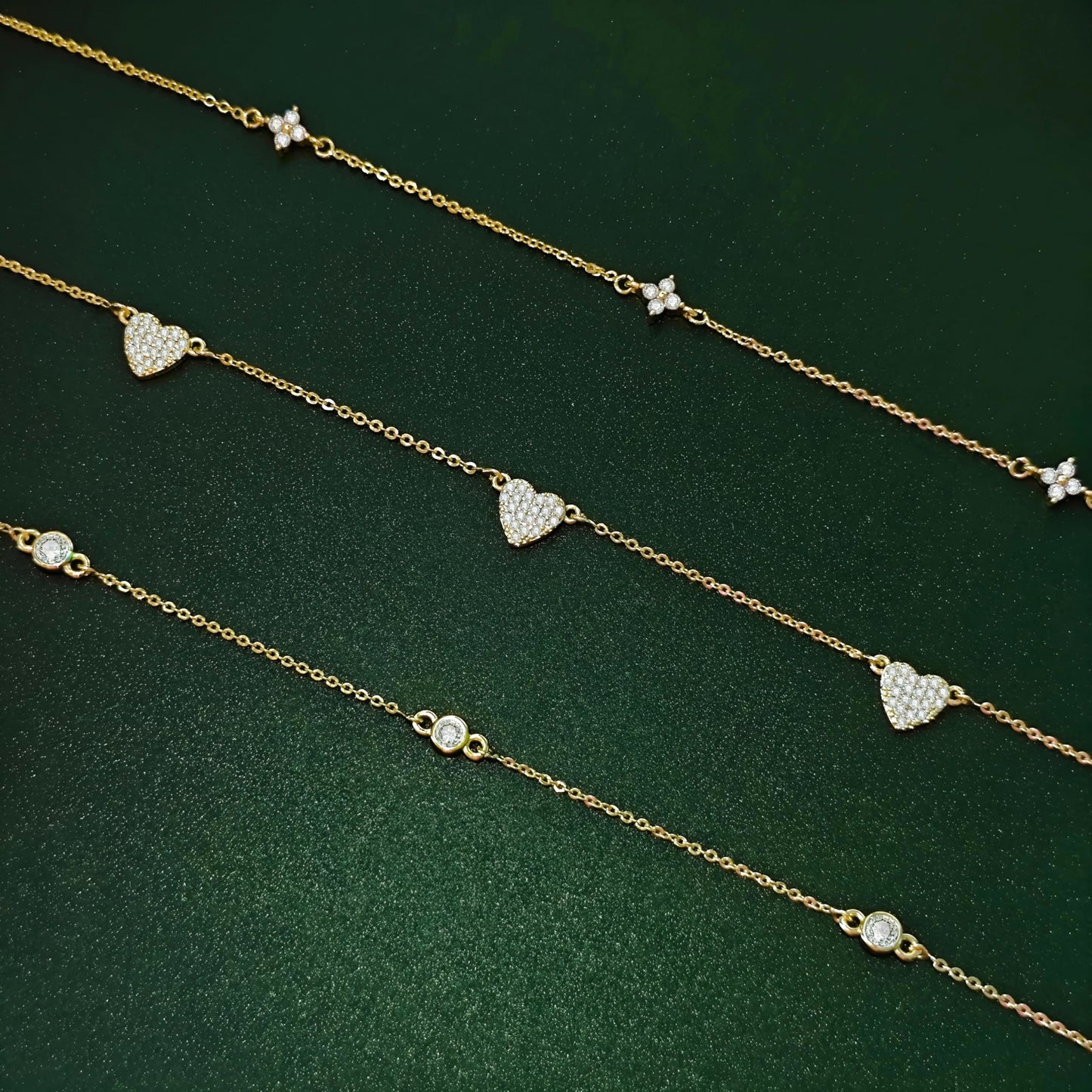 Zeffy CZ Heart Choker 14K Gold Plated Dainty Heart Diamond Charms Necklace Minimalist Trendy Jewelry Gift for Women