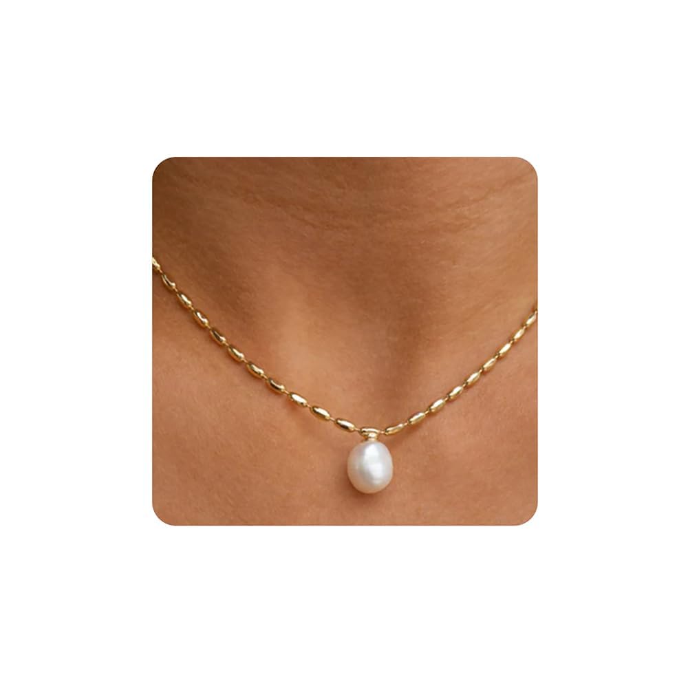 Seamido Dainty Gold Necklace for Women Non Tarnish, 18k Gold Plated Waterproof Necklace Charm Summer Beach Pendant Choker with Butterfly Pearl Sea Star, Trendy Elegant Jewelry for Her
