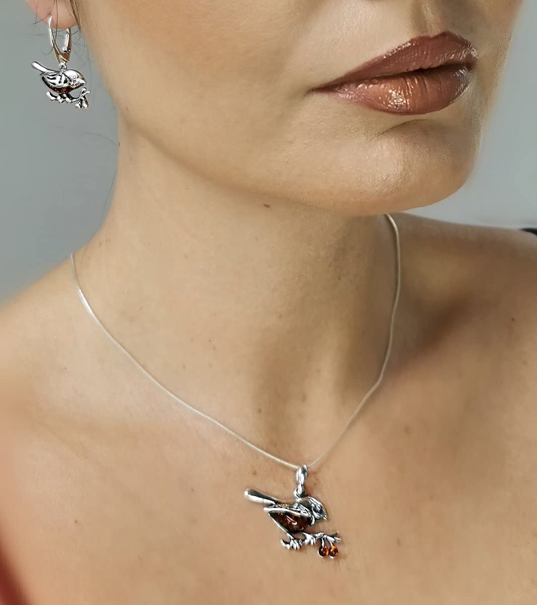 AMBEDORA Women's Jewellery Set Amber Sparrows, Oxidised Sterling Silver, Baltic Amber in Cognac Colour, Silver Pendant on Chain and Earrings