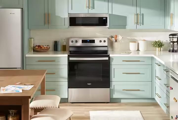 Whirlpool Flexible Electric Range by Whirlpool: 5.3 Cu. Ft. Freestanding with Stainless Steel Cooktop