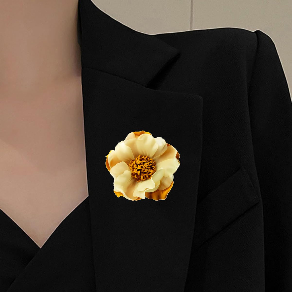 Elegant Large Cloth Flower Brooches Big Camellia Flower Pin for Women Dainty Cloth Fabric Rose Brooches Dress Skirt Scarf Hat Pins Clothing Decoration Accessories (Yellow brooch)