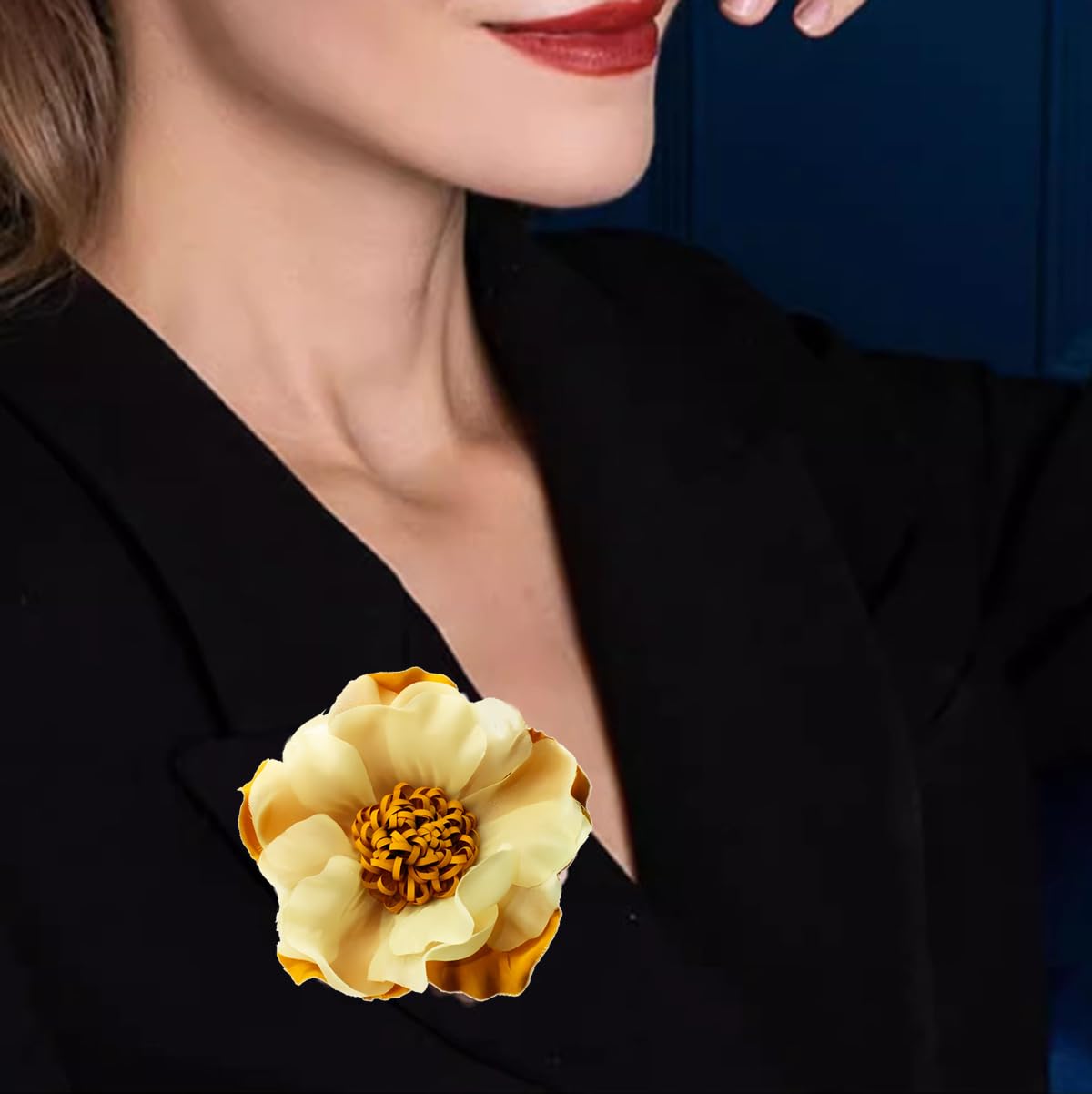 Elegant Large Cloth Flower Brooches Big Camellia Flower Pin for Women Dainty Cloth Fabric Rose Brooches Dress Skirt Scarf Hat Pins Clothing Decoration Accessories (Yellow brooch)