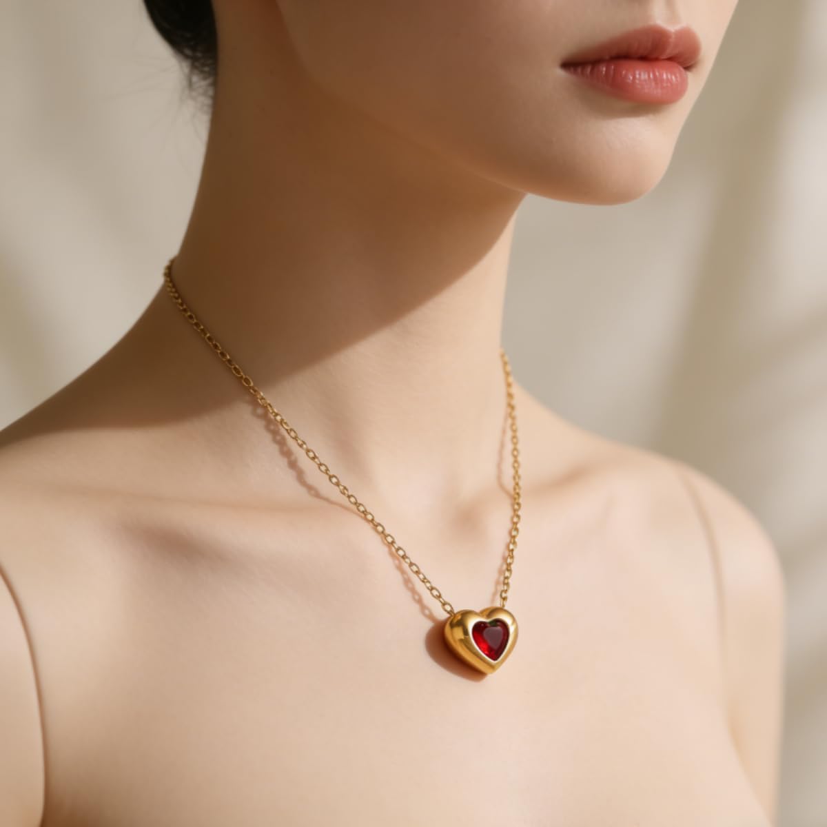 18k Gold Plated Heart Necklace for Women, Adjustable 18-20 Inch Love Heart Pendant Choker, Elegant Gift for Valentine's Day, Anniversary, Birthday for Her, Girlfriend, Wife (Romantic Diamond-accented)