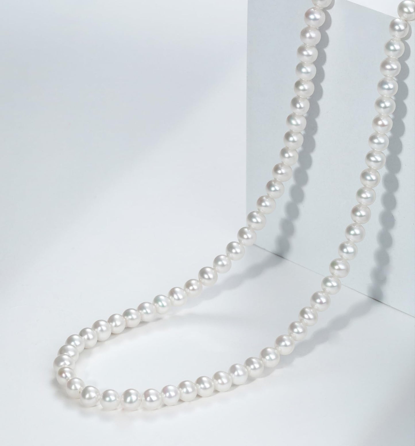 HUWODY Round White Simulated Shell Pearl Necklace Strand 6mm Pearl Choker Necklace Jewelry for Women 16inch