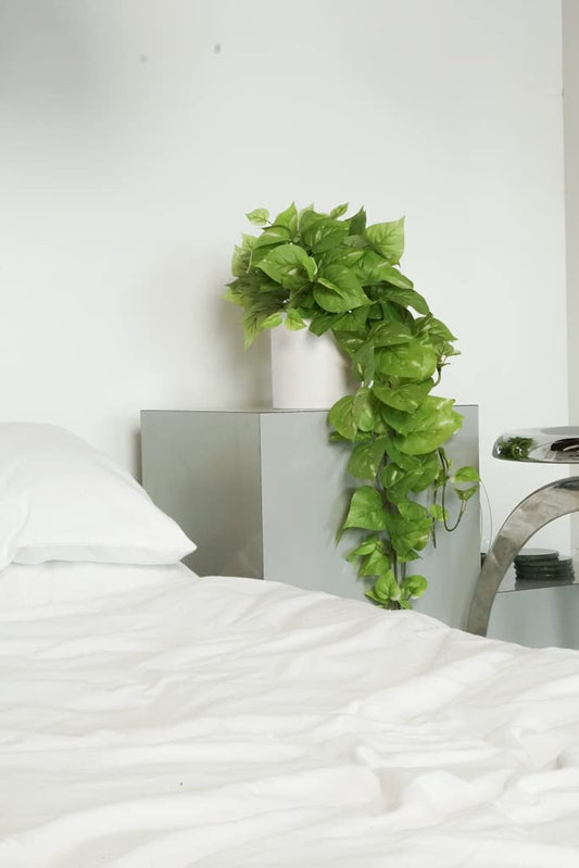 Retrograde 32" Realistic Fake Pothos Ivy Plant for Home Decor Indoor Silk Artificial Plant Large (Light Green)