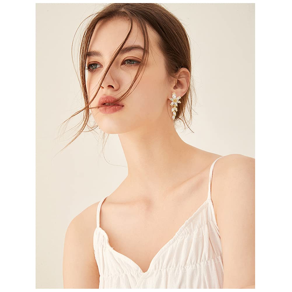 Cubic Zirconia Bridal Earrings Women’s Marquise CZ Cluster Floral Leaf Crystal Rhinestone Dangle Drop Earring for Bride Bridesmaids Mother of Bride Party Prom