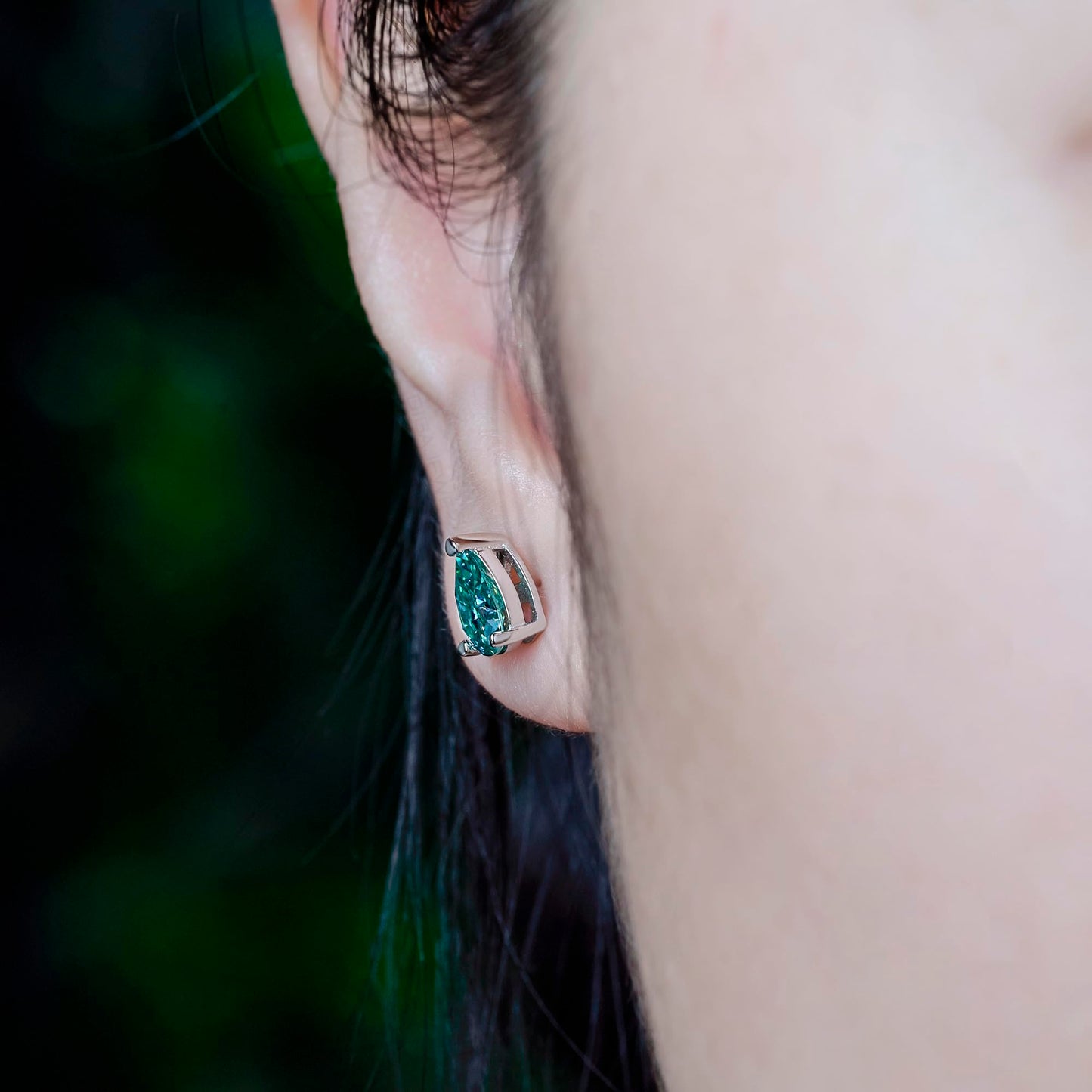 GIGAJEWE Blue Green Color Moissanite Stud Earrings Pear Cut Moissanite Earrings 2.0ct/pair,18K Gold Plated 925 Steling Silver, Stud Earrings For Women (Pear-cyan)