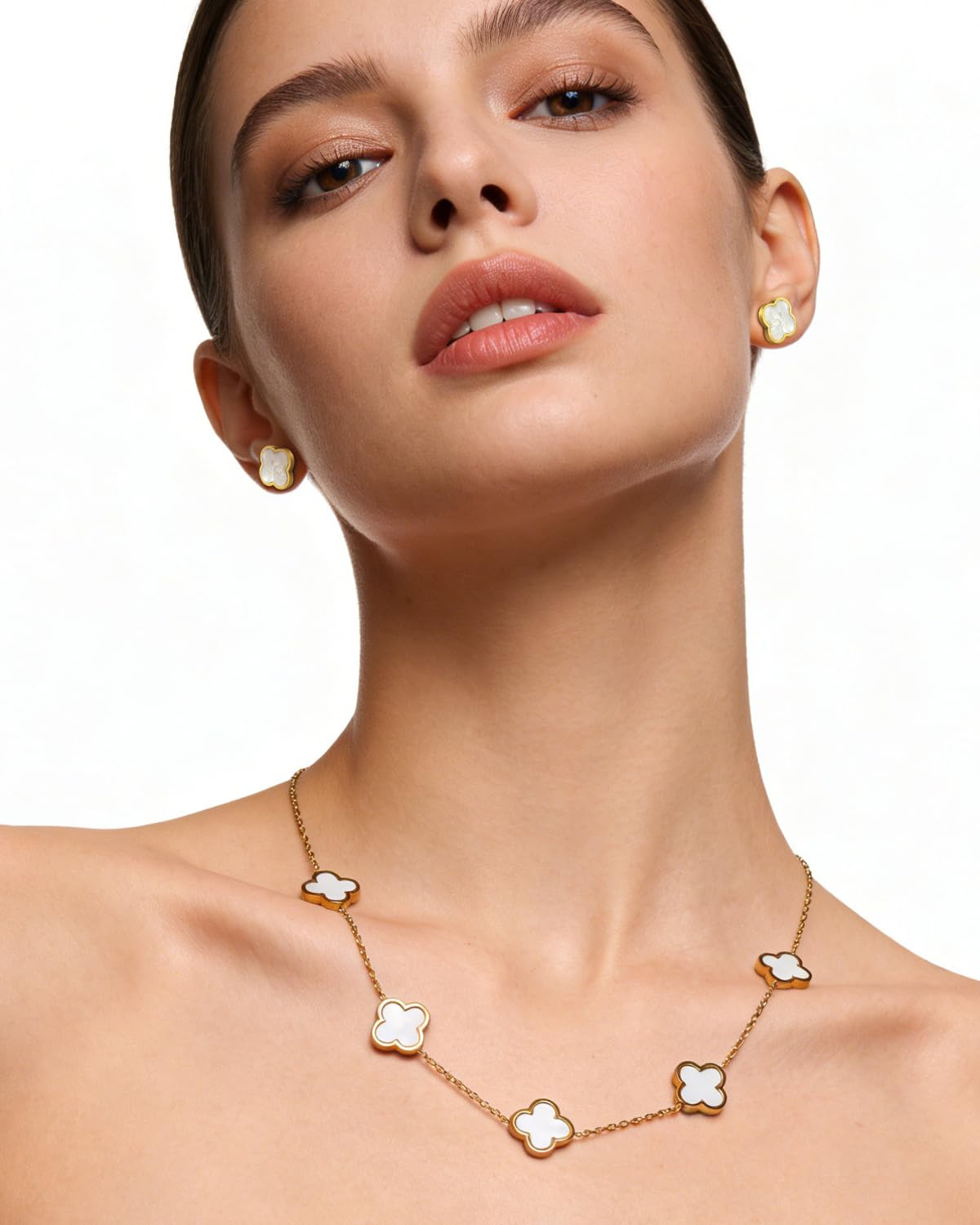 Aimétte Monette 18K Gold Plated Jewelry Set, Clover Necklace Stud Earrings for Women Hypoallergenic White Lucky Clover Pendant Necklace Gifts for Women Trendy