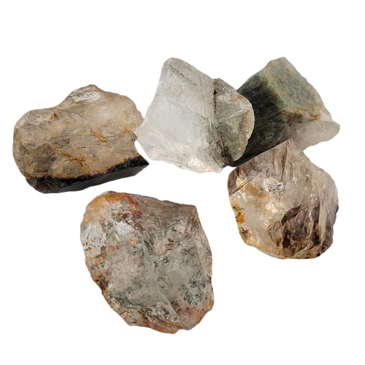 3-5Pcs Natural Raw Crystals 1''-2'' Rough Stones Rocks for Tumbling Polishing Cabbing Gemstones Crystals and Healing Stones for Wicca Reiki,Fountian Rocks for Decorations (Ghost Phantom Quartz)