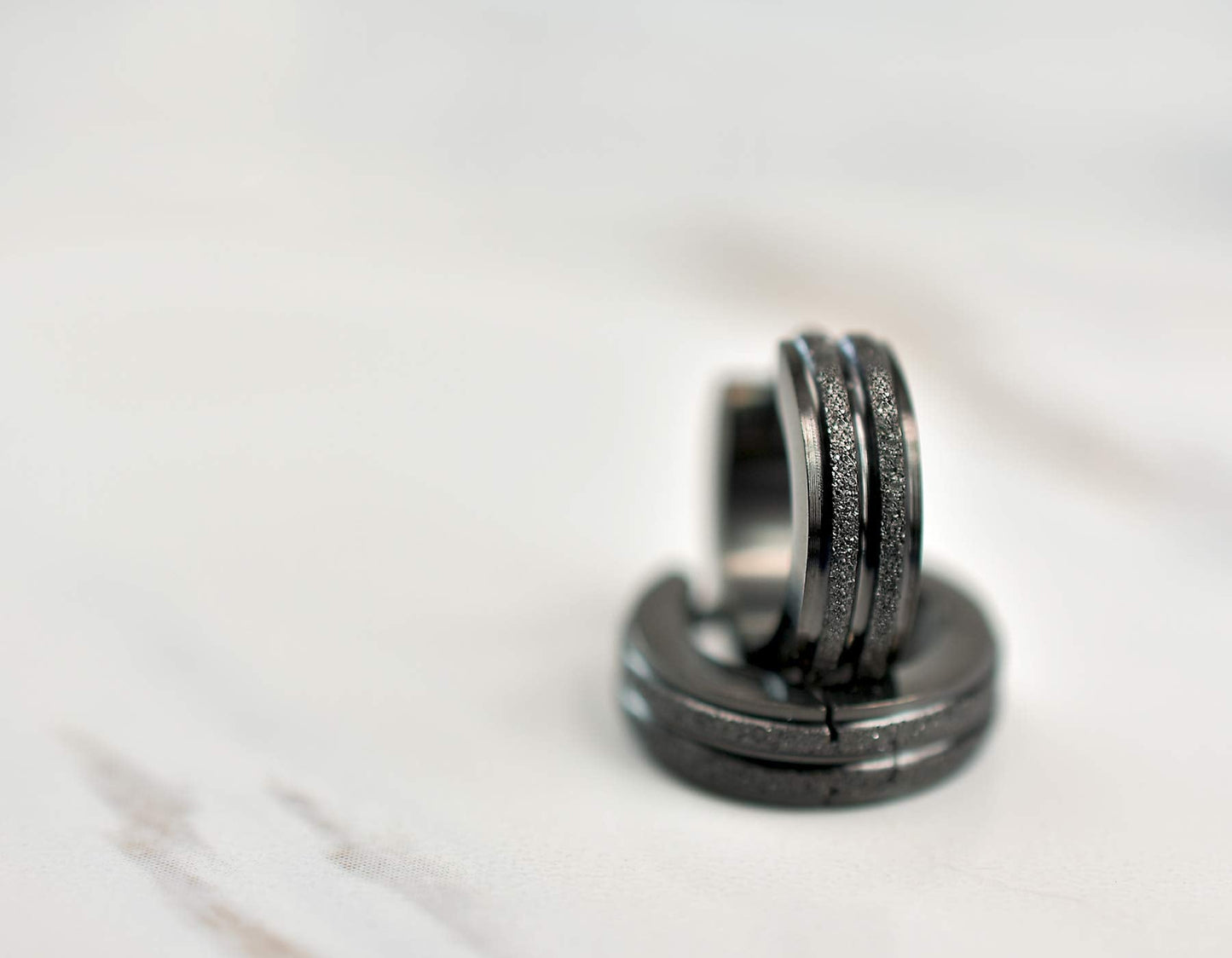 Stainless Steel Hoop Earrings For Men's Women's,Silver/Gold/Black/Blue Hypoallergenic Round Huggie Earrings,Fashion Punk Earrings Piercing Jewelry,Simple Stylish Loop Earring,Gift for Him Her Birthday