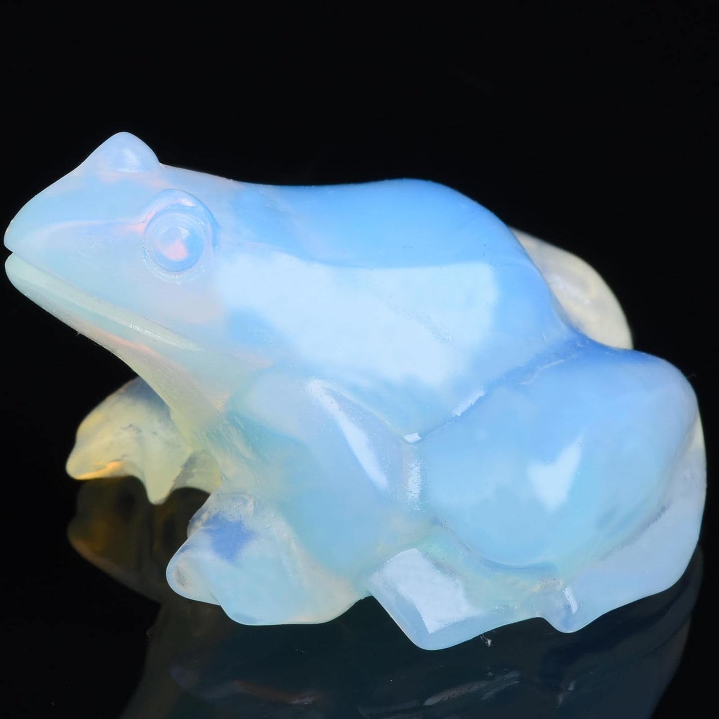 QLRSUXN 2 Inch Opal Frog Crystal Figurine，Frog Gifts Healing Crystal Decor，Frog Garden Statue Stone Energy Gemstones, in Bedroom Office Christmas Meditation Gifts Aquarium Decoration