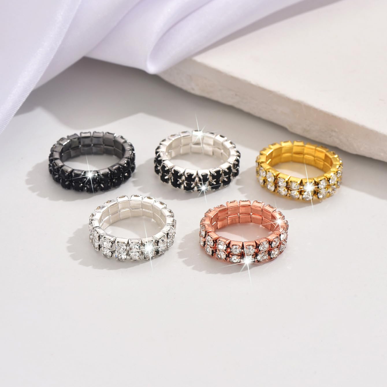 2PCS Rhinestone Stretch Ring for Women Sparkling Gold Silver Black Crystal Knuckle Ring Set Fashion Crystal Stackable Finger Rings Set Elegant Bridal Wedding Stretchy Statement Rings Jewelry (Gold)