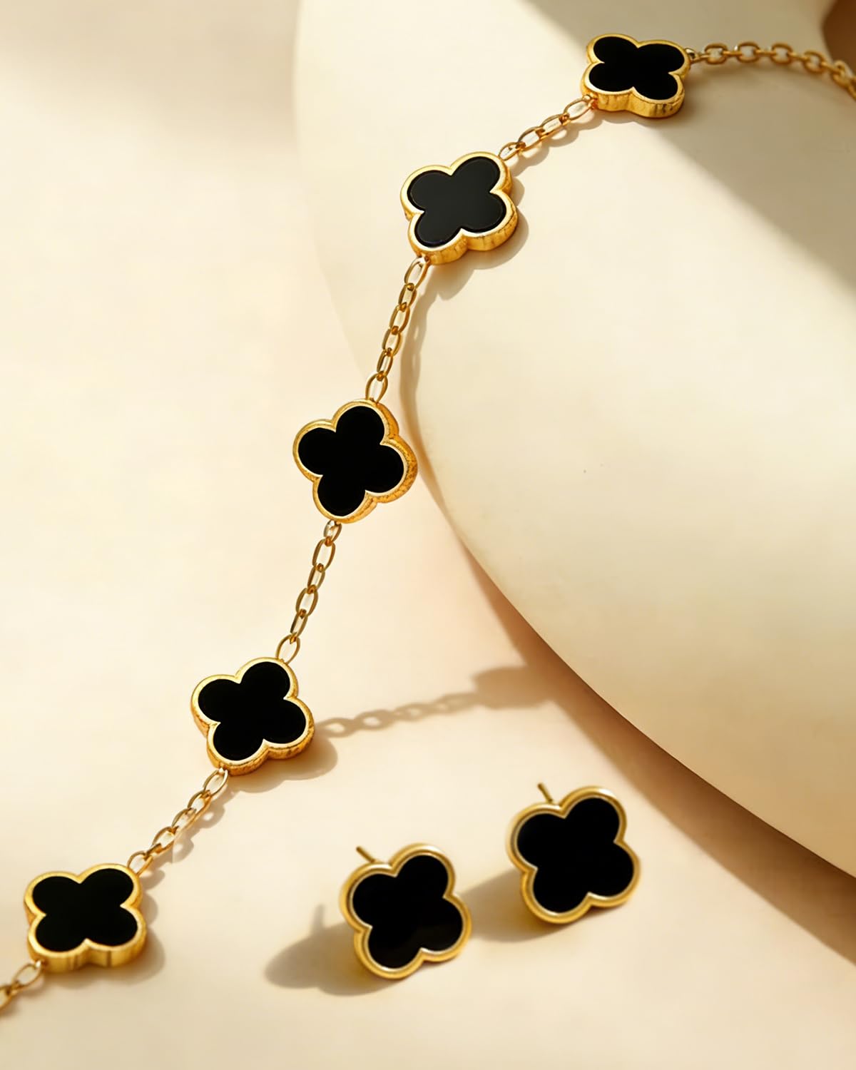 Aimétte Monette 18K Gold Plated Jewelry Set, Clover Bracelets and Stud Earrings Set Women's Hypoallergenic Black Gold Lucky Clover Bracelet Fashion Gifts for Women Trendy