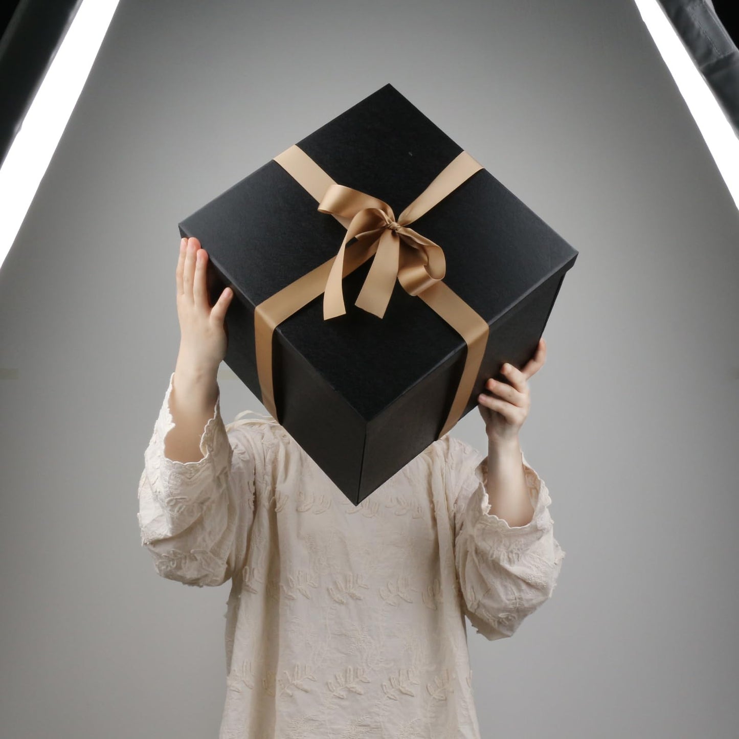YINUOYOUJIA Large Gift Box 12x12x10 Inches,Black Gift Boxes for Presents,Birthday Box,for Packaging,Valentine's Day,Mother's Day,Christmas,Anniversaries,Family or Business.