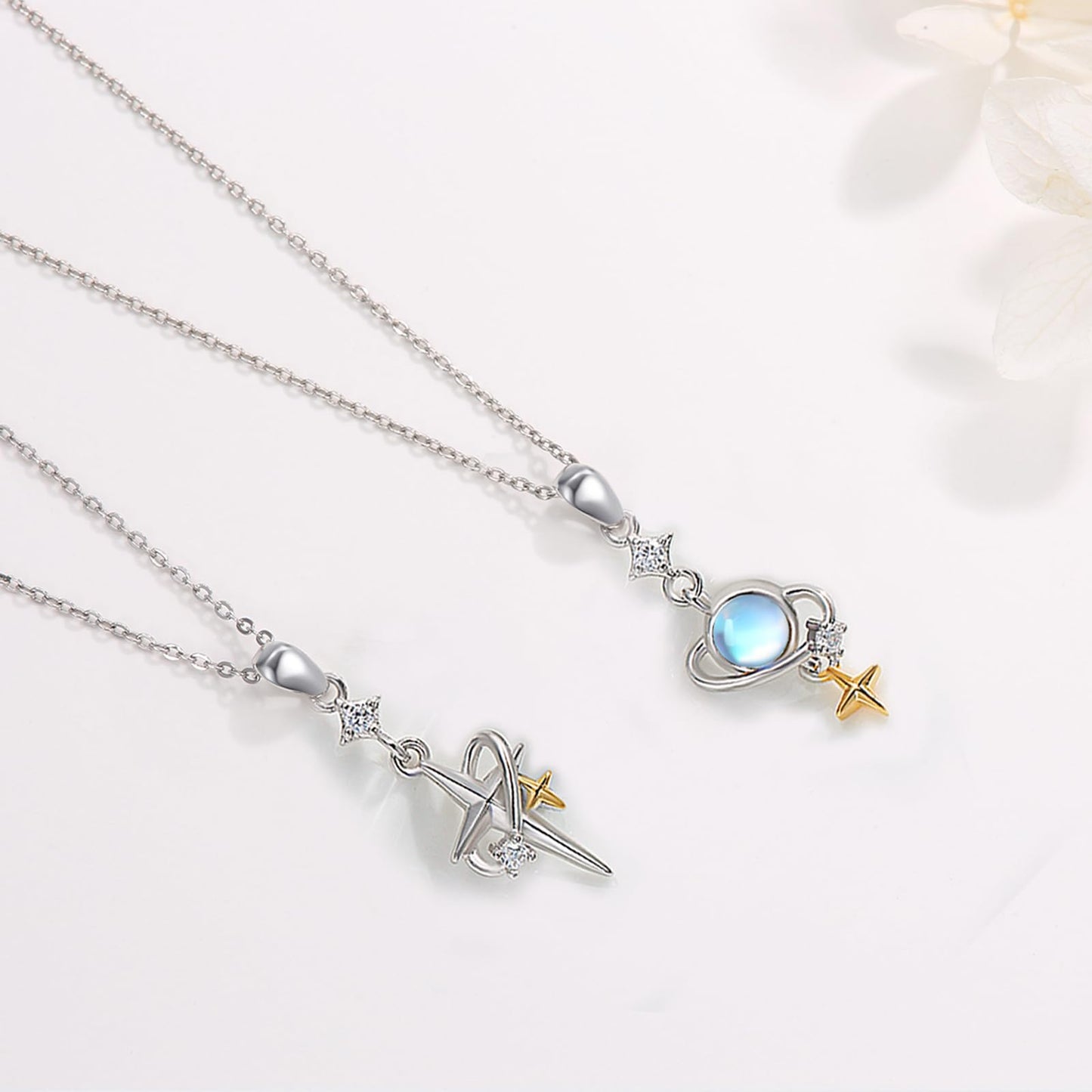 Silikepa Star Necklace for Women 925 Sterling Silver Star Pendant Necklace Friendship Couple Pendant Necklace with Moonstone Jewelry Gift for Women