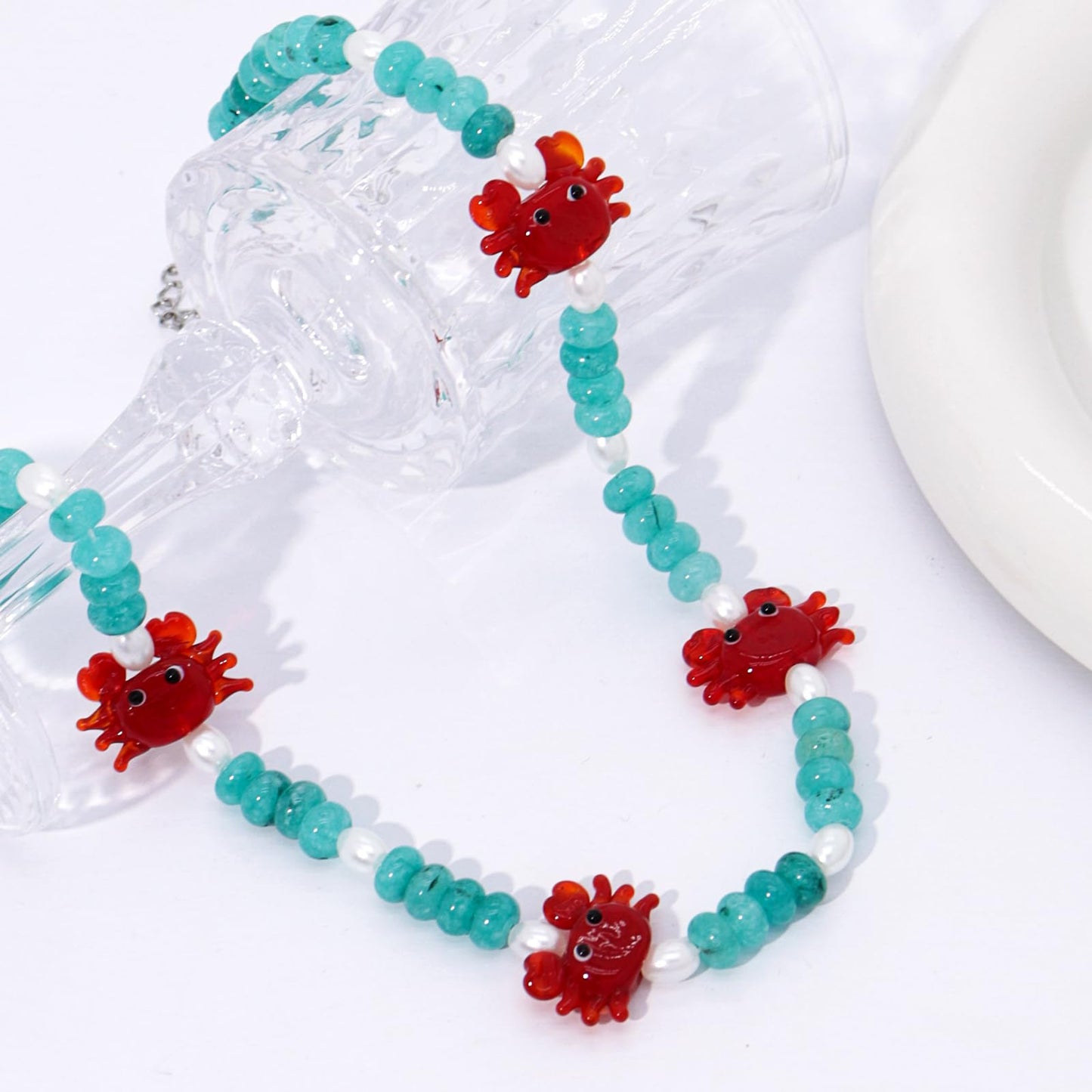 ALYXUY Crab Beaded Gemstone Necklace for Women, Colorful Boho Gemstone Beaded Choker Necklace Freshwater Pearl Surfer Beach Necklace Stylish Handmade Summer Jewelry (Crab)