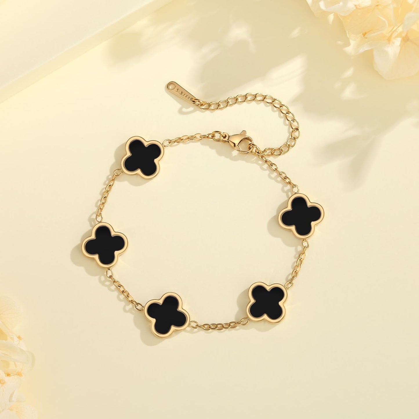 CORSMGSE 18K Gold Plated Clover Lucky Bracelet for Women Gold White Black Pink Green Red Blue Adjustable Double Sided Flower Four Leaf Link Bracelets Trendy Jewelry Gifts for Women Men