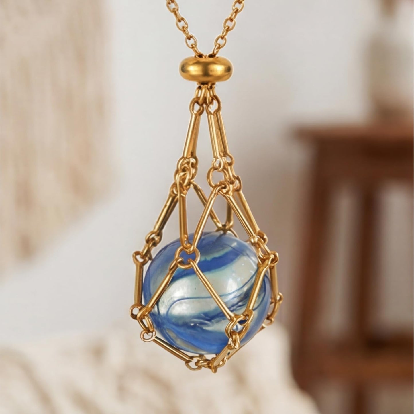 VLIEGEN Crystal Holder Necklace, Stainless Steel Cage for Stone Adjustable Natural Crystal Cage Holder Necklaces Quartz Natural Gemstone Jewelry for Women Men GD M