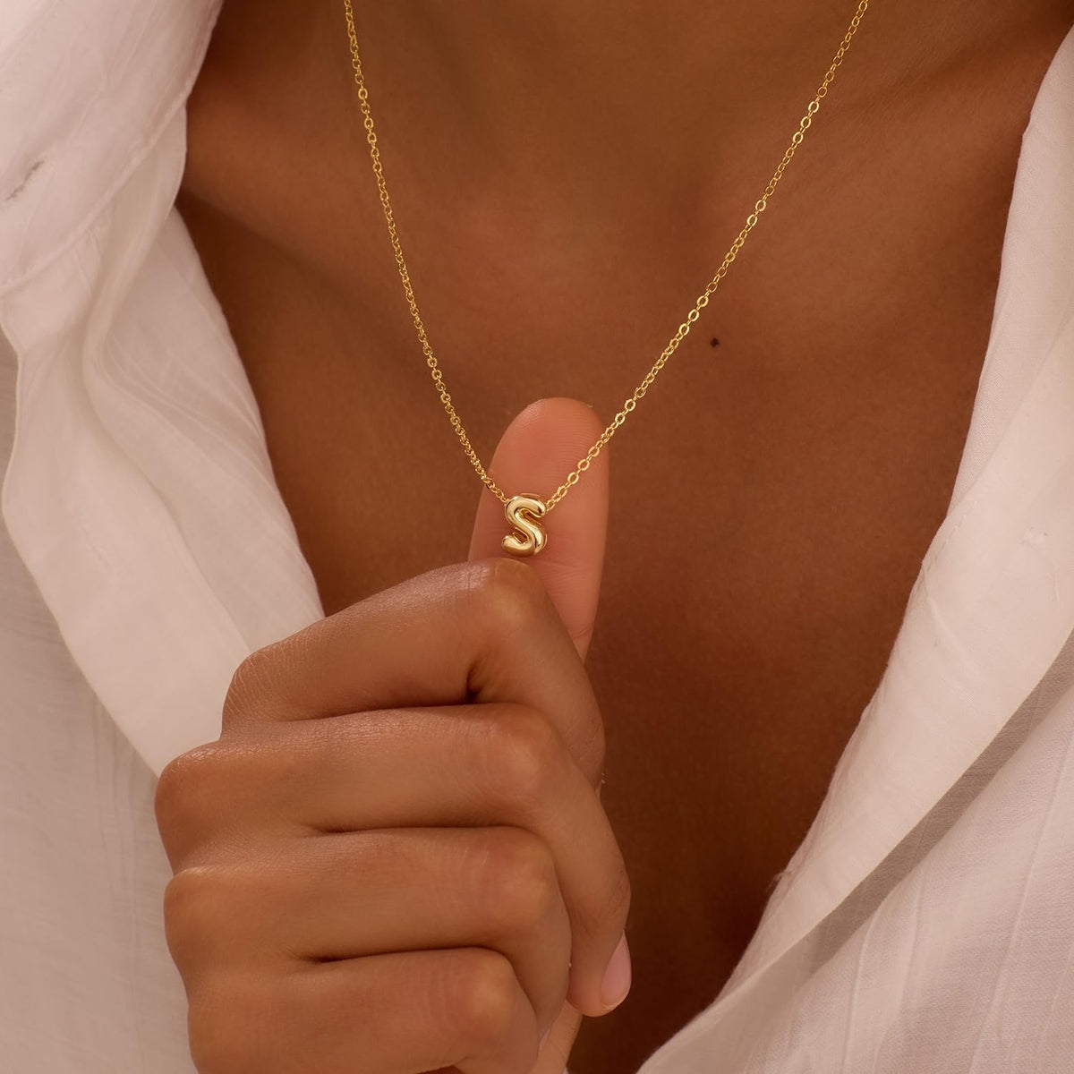 CUEZIY 14K Gold Plated Bubble Letter Necklace Initial Necklaces for Women Dainty Personalized Charm Pendant Name Necklace Cute Non Tarnish Fashion Accessories Teen Gift Trendy Stuff Jewelry Gifts