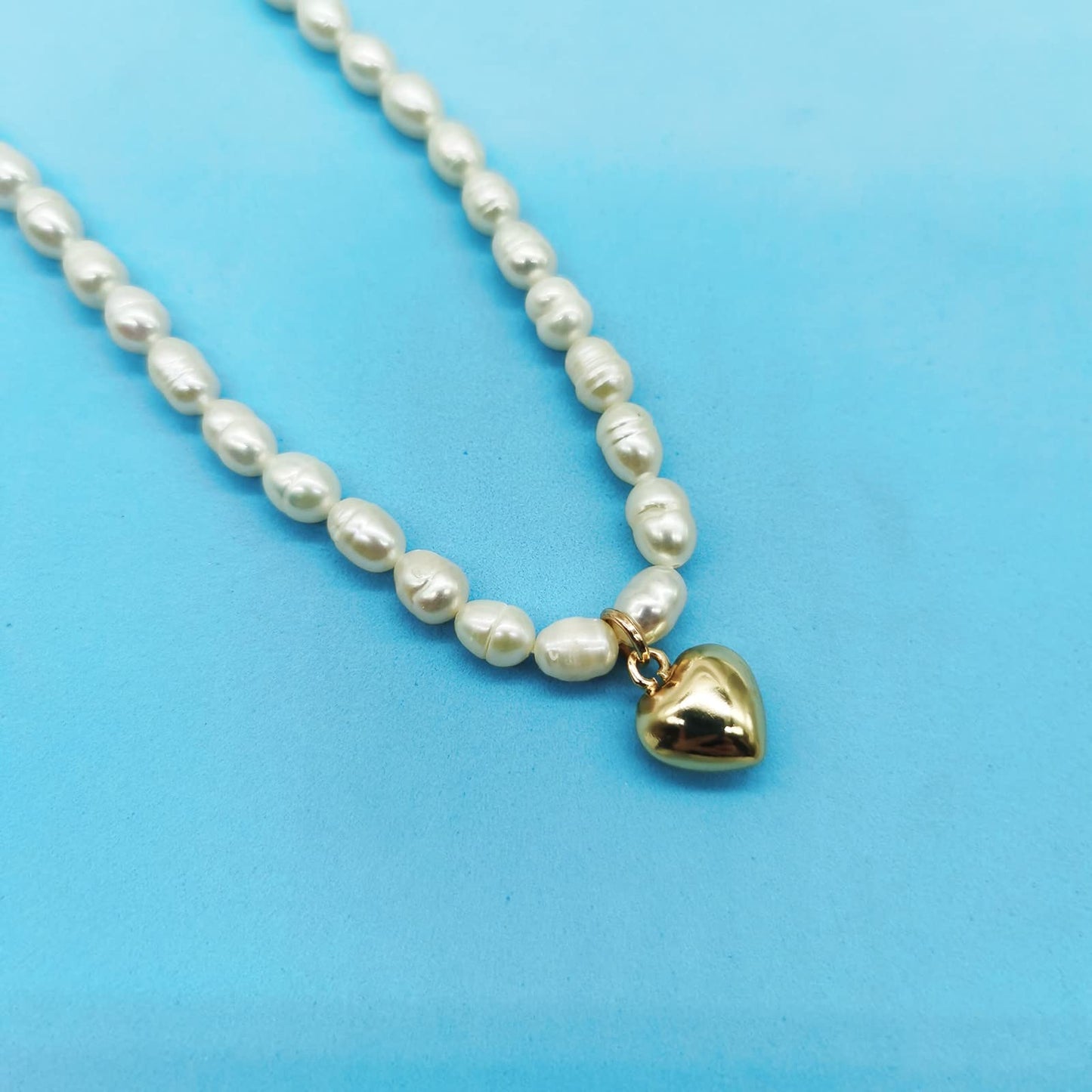 wgoud Natural Freshwater Pearl Choker Necklace for Women, Trendy 14K Gold Plated Handmade Pearl Necklaces Jewelry Gift (Necklace K)