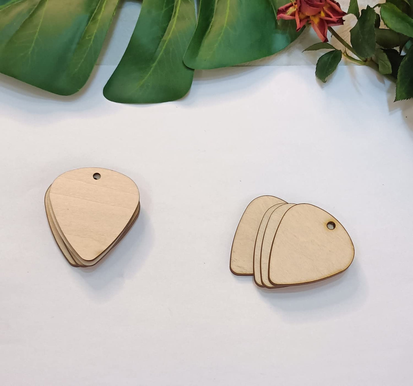 30pcs of Guitar Pick Shape Natural Wood Earrings Blanks,DIY Unfinished Laser Cut Natural Wood Earrings,Blank Wood Jewelry Accessories (1.5'')