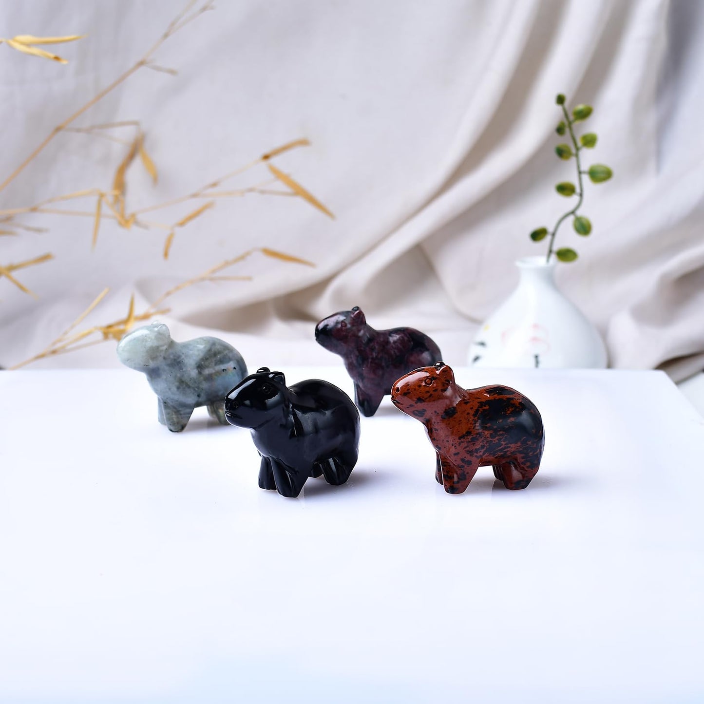 WUYOUSHI Natural Obsidian Capybara Statue 2" Healing Crystal Handmade Sculpture Lucky Guardian Pocket Statues Reiki Meditation Relieve Anxiety Office Home Decoration Gift