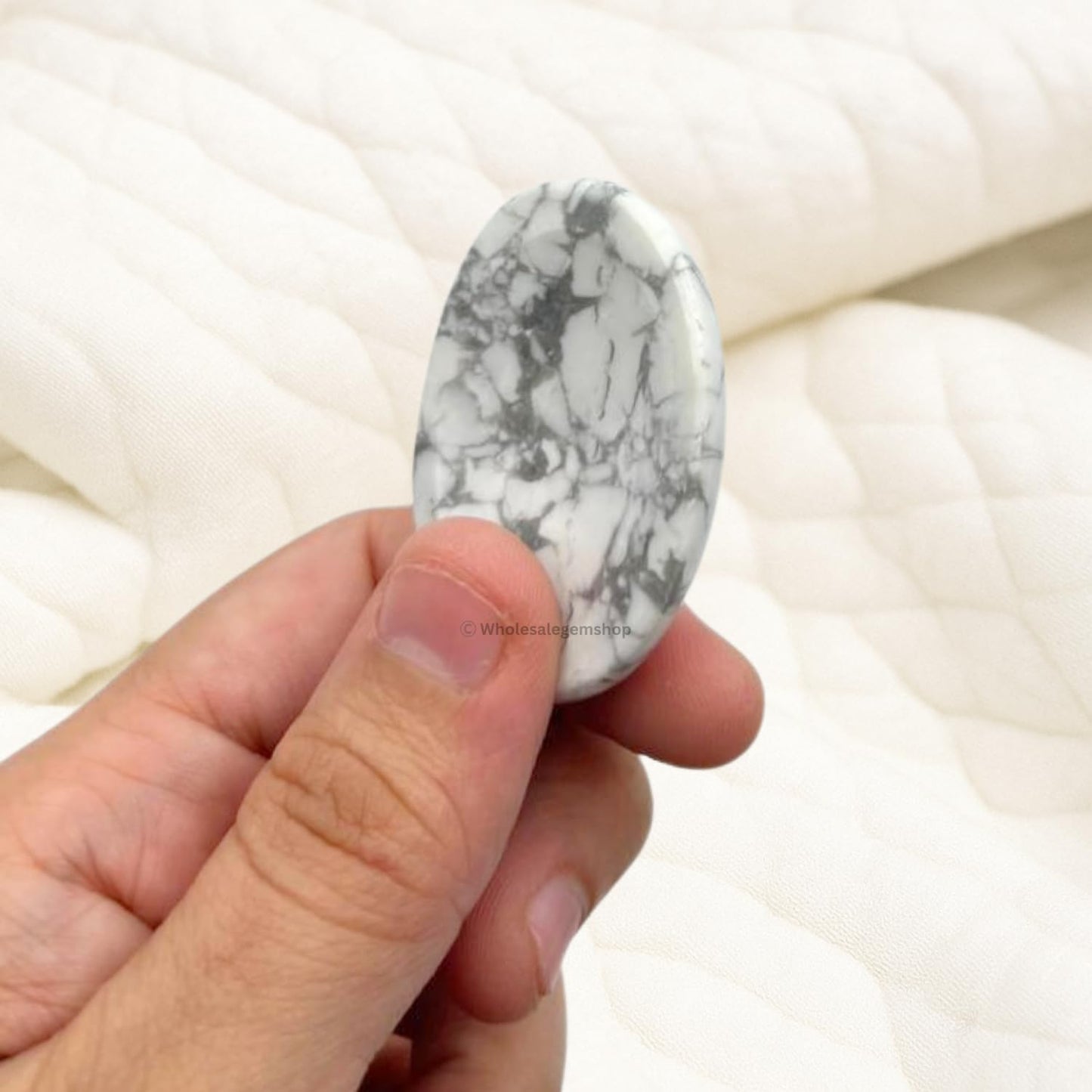 Howlite Thumb Worry Stones Metaphysical Gemstone Crystal Healing Reiki Men Women Gift Feng Shui Positive Energy Love Wellness Palm Stones Wicca Powerful