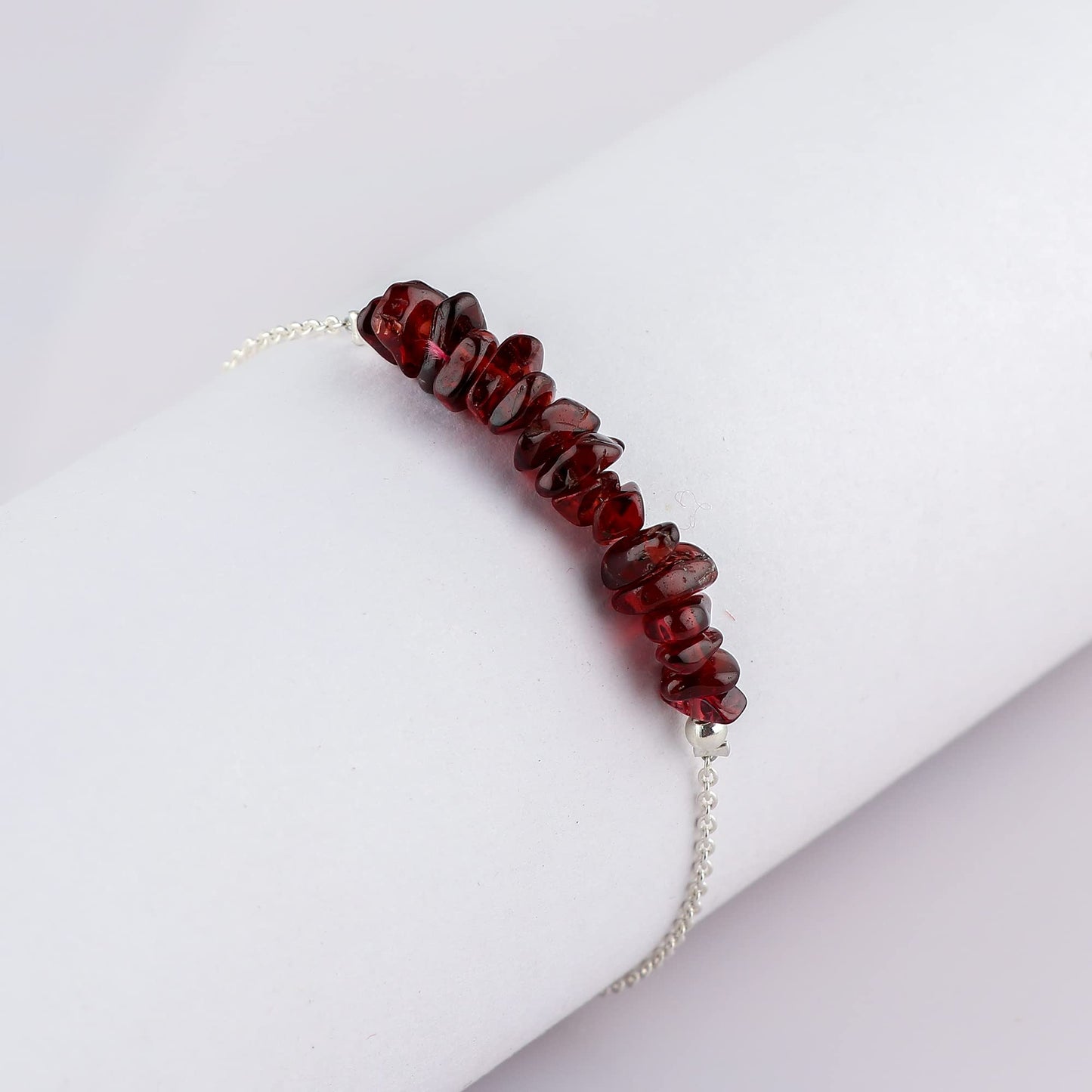Gemimpression Handmade Red Garnet Chips Bar Bracelet – Natural Energy Healing Crystals – Silver Plated Adjustable 8 Inch Chain – Christmas Gift
